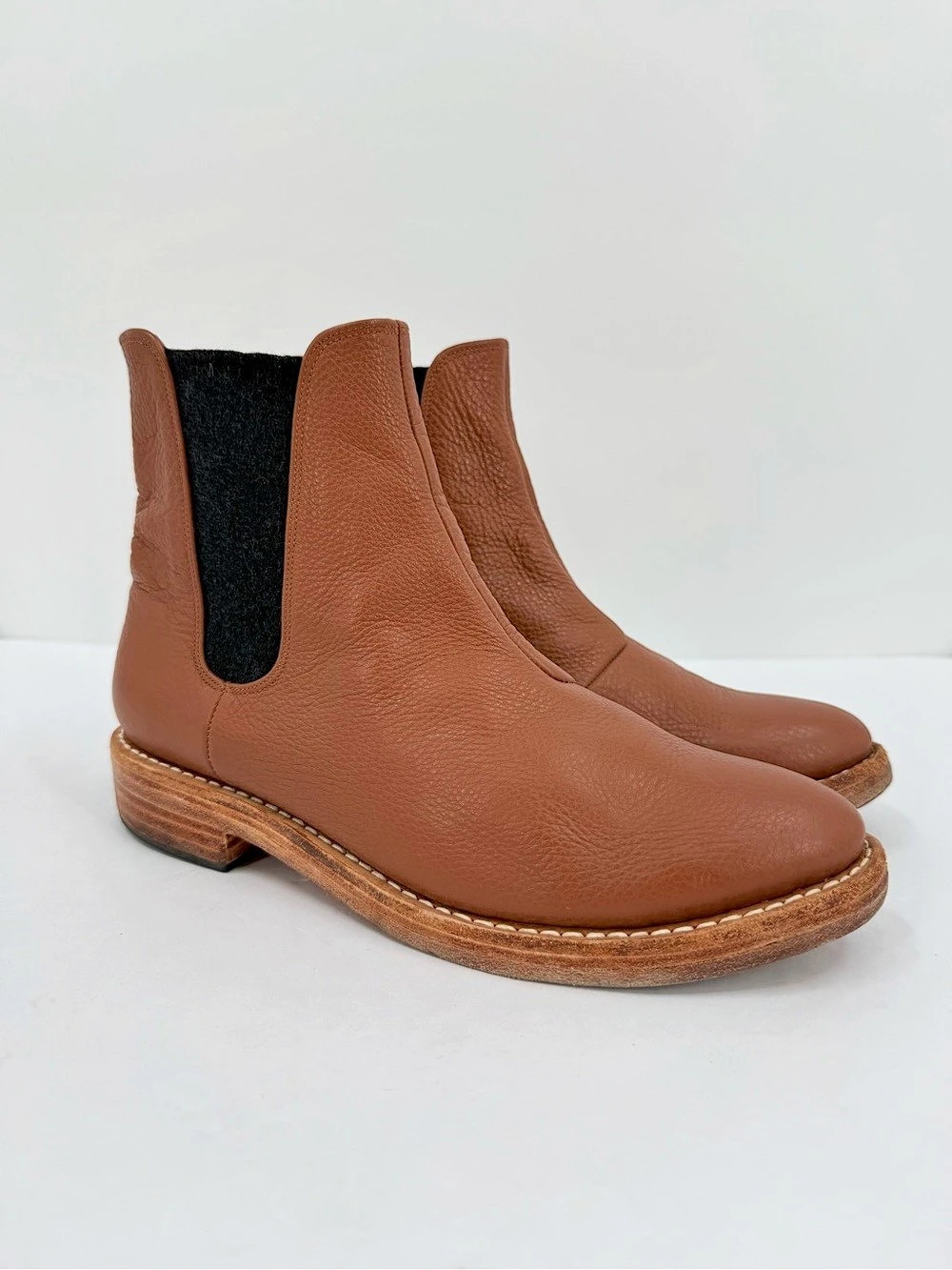 Charlotte Stone Leather Ankle Boot Peppled Leather Chelsea Size 7